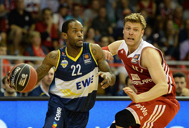 例并不鲜见 例并不鲜见