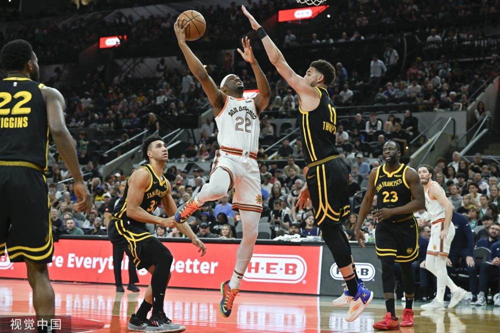 吕迪格调皮 吕迪格调皮