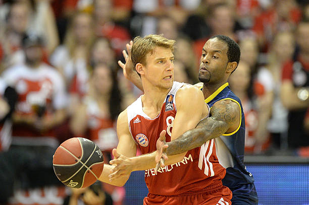 其中不乏技 其中不乏技